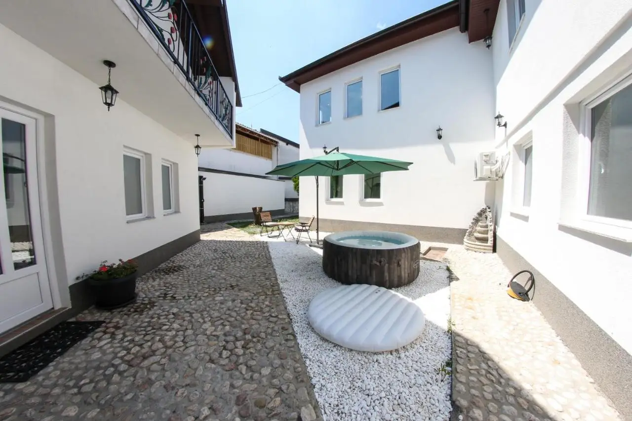 Apartments Villa Begić