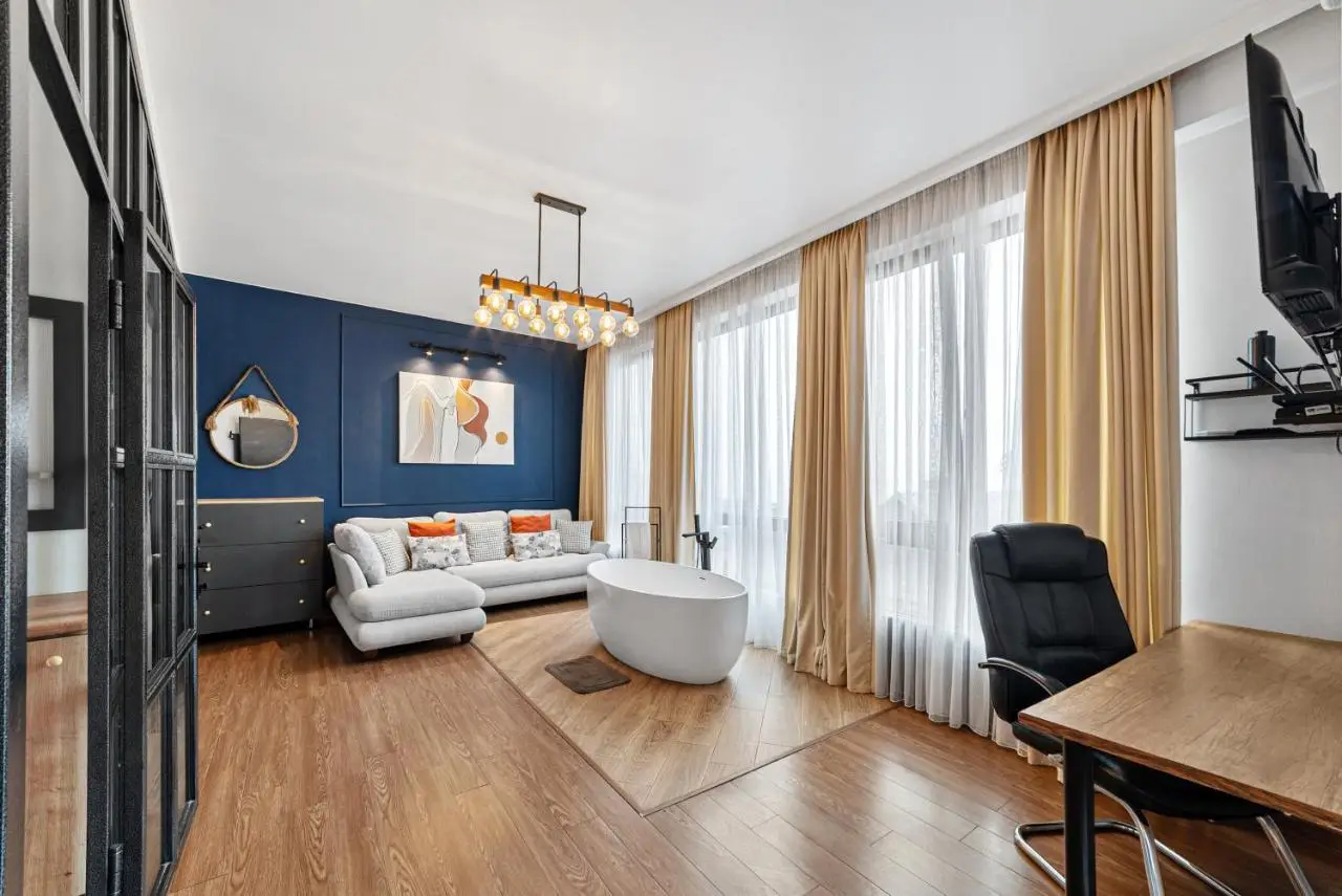 LUXURY APARTMENT IN OLD TBILISI WITH TERRACe