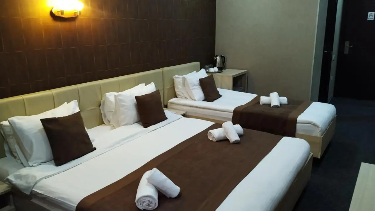 Hotel Voyager