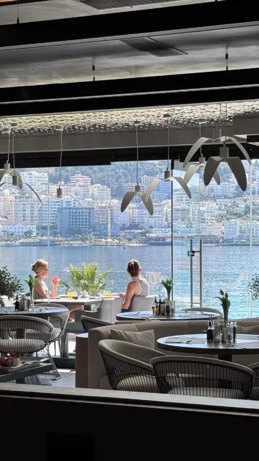 AlYACHT Premium Hotel