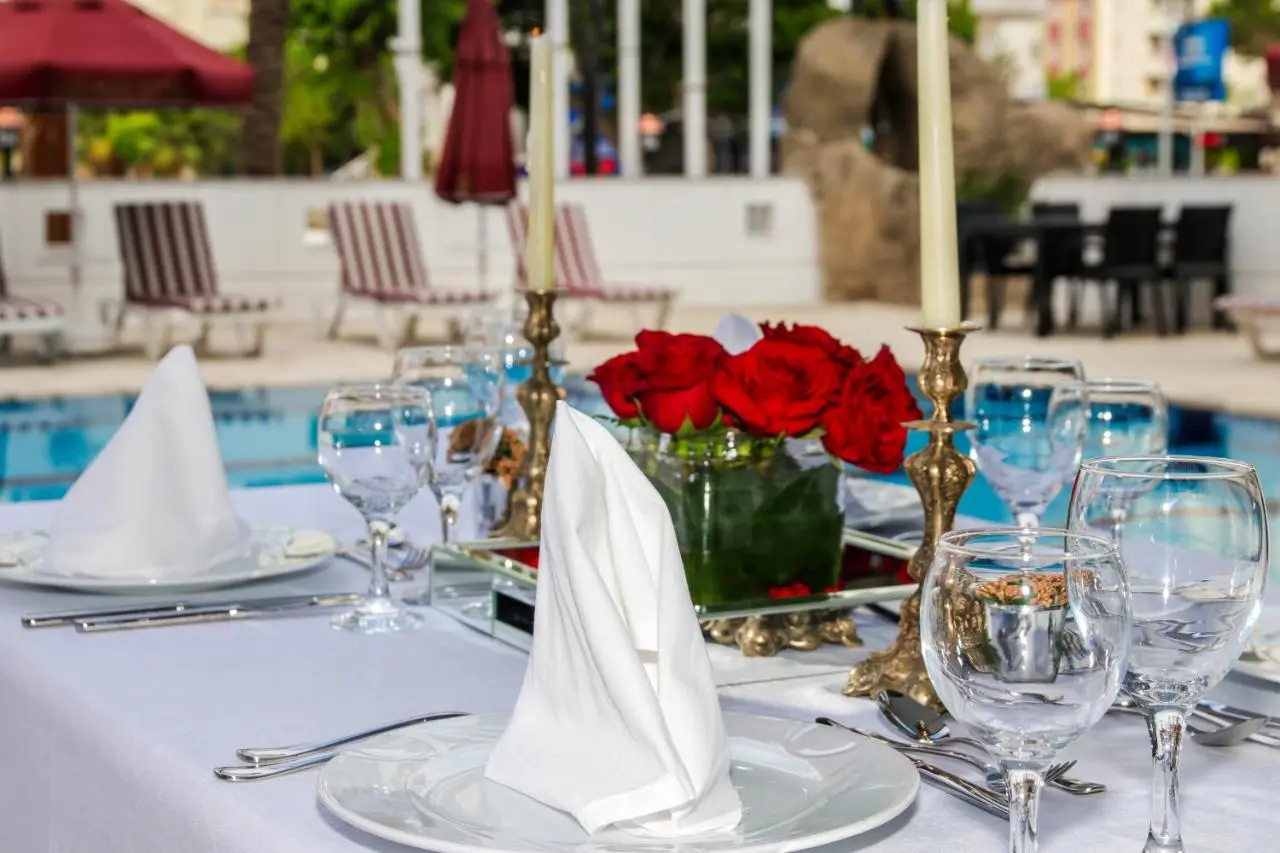 Lara Park Hotel