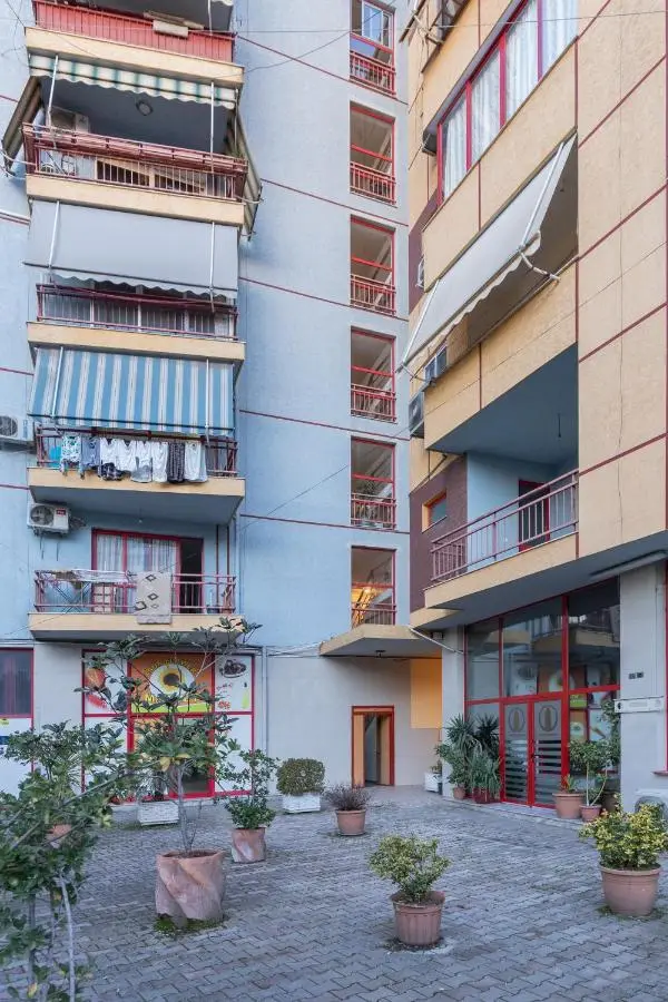 Exclusive 2 Bedrooms Apartment