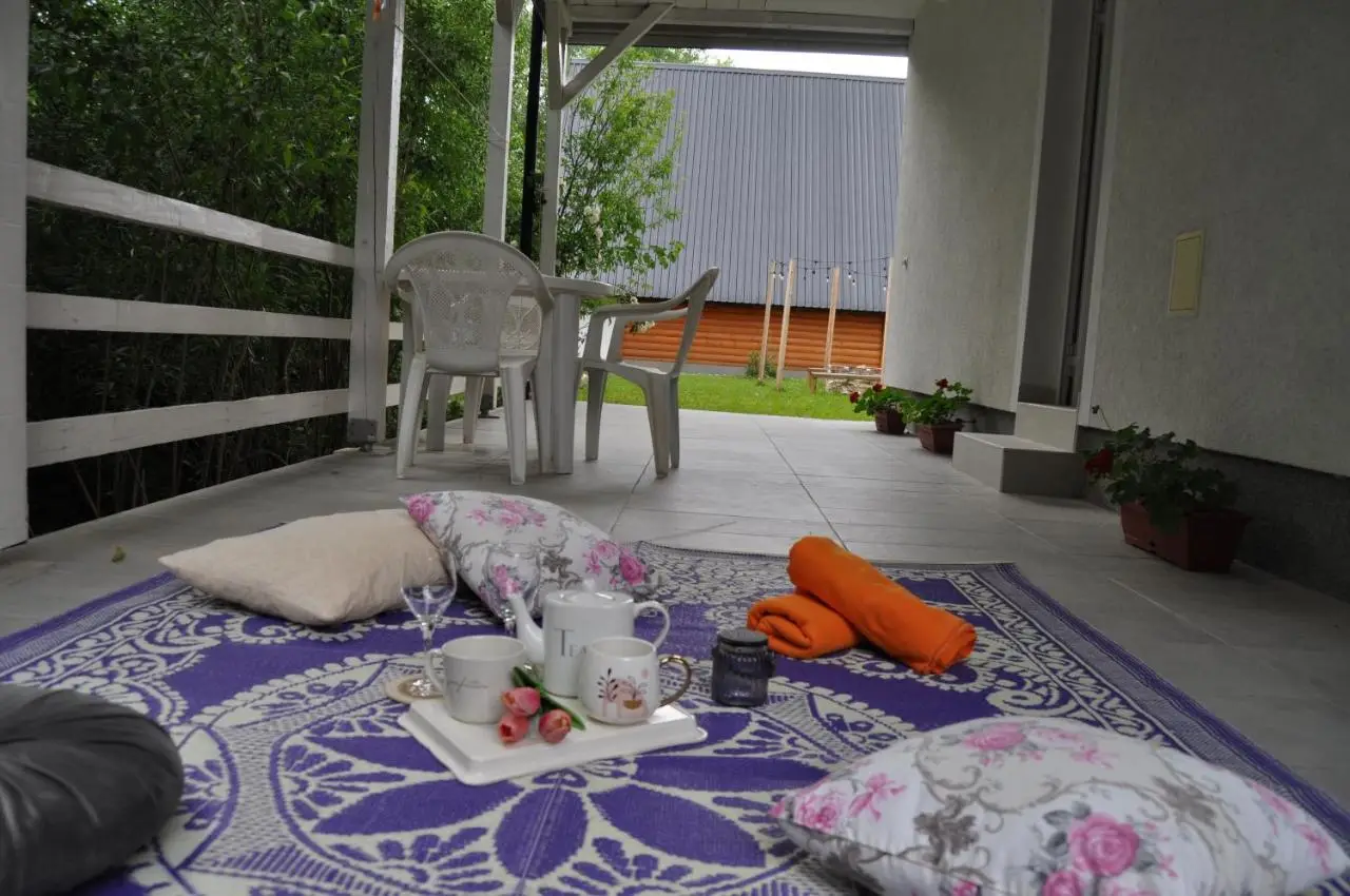 Nadia's home