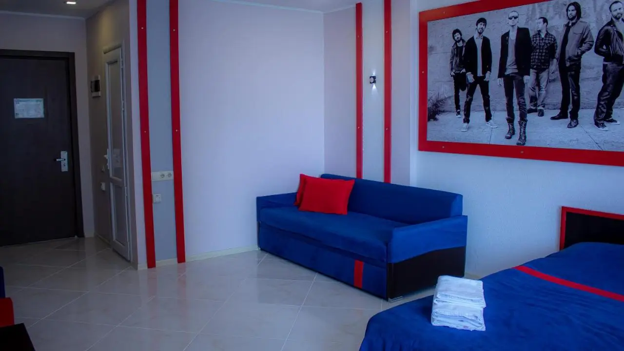 Rock Hotel First Line