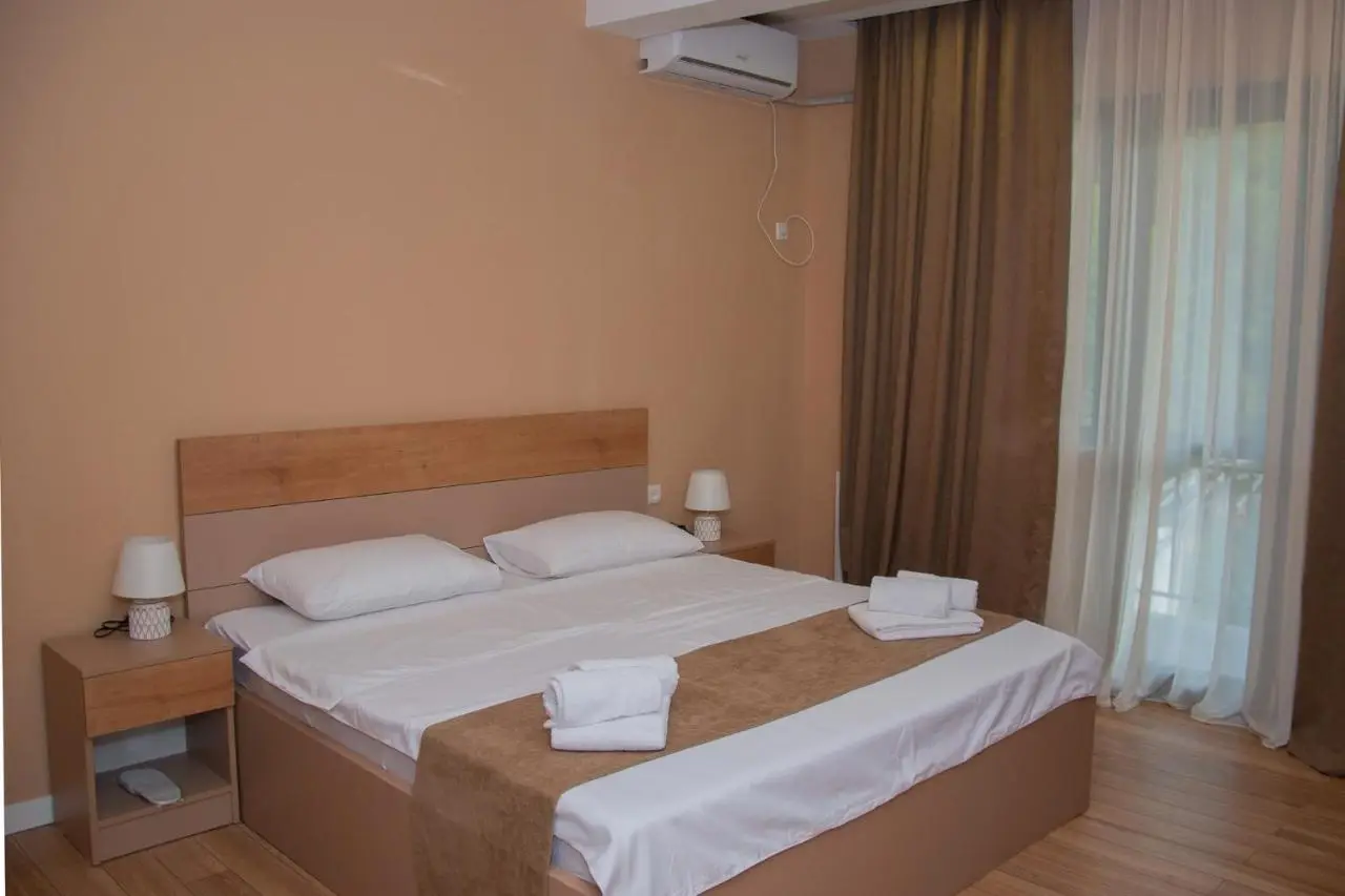 Likani Home