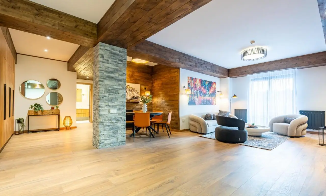 NEO Skyview Suites