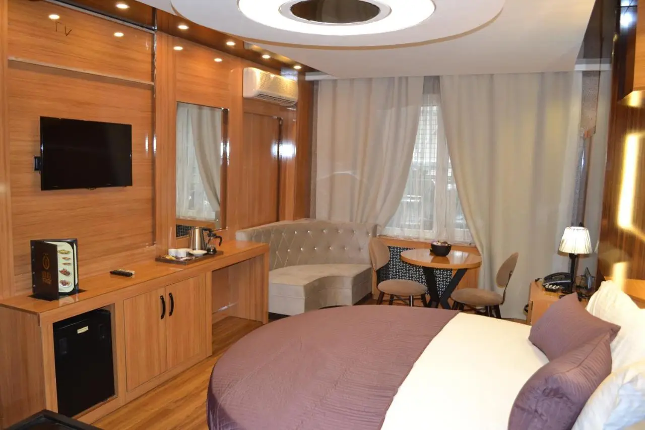 Gumus Palace Suites
