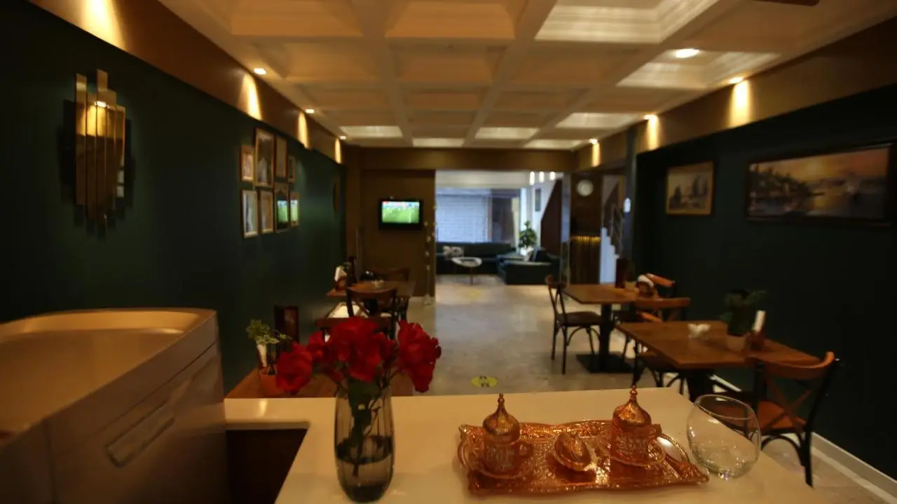Senyor Garden Hotel