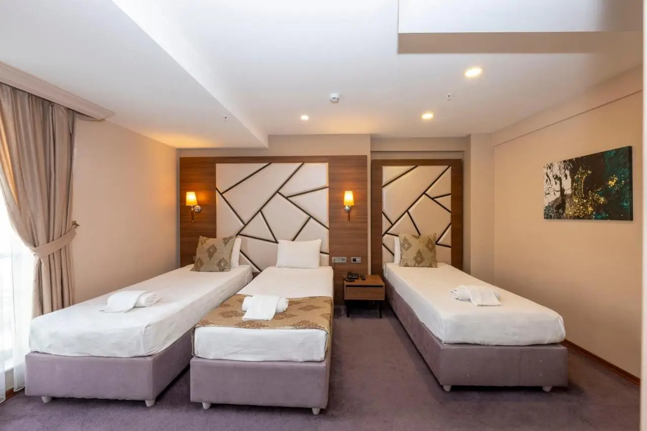 Litros Hotel & Spa