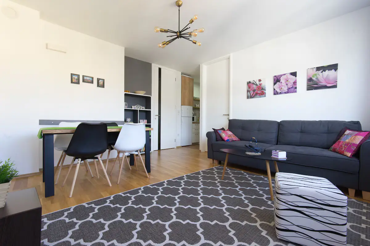 Apartment in the Old Town 2