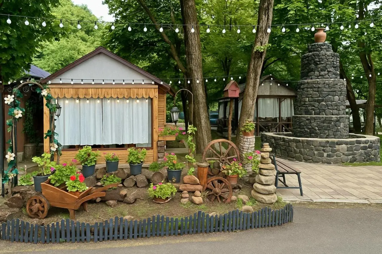 Nohurçay Cottages & Restaurant