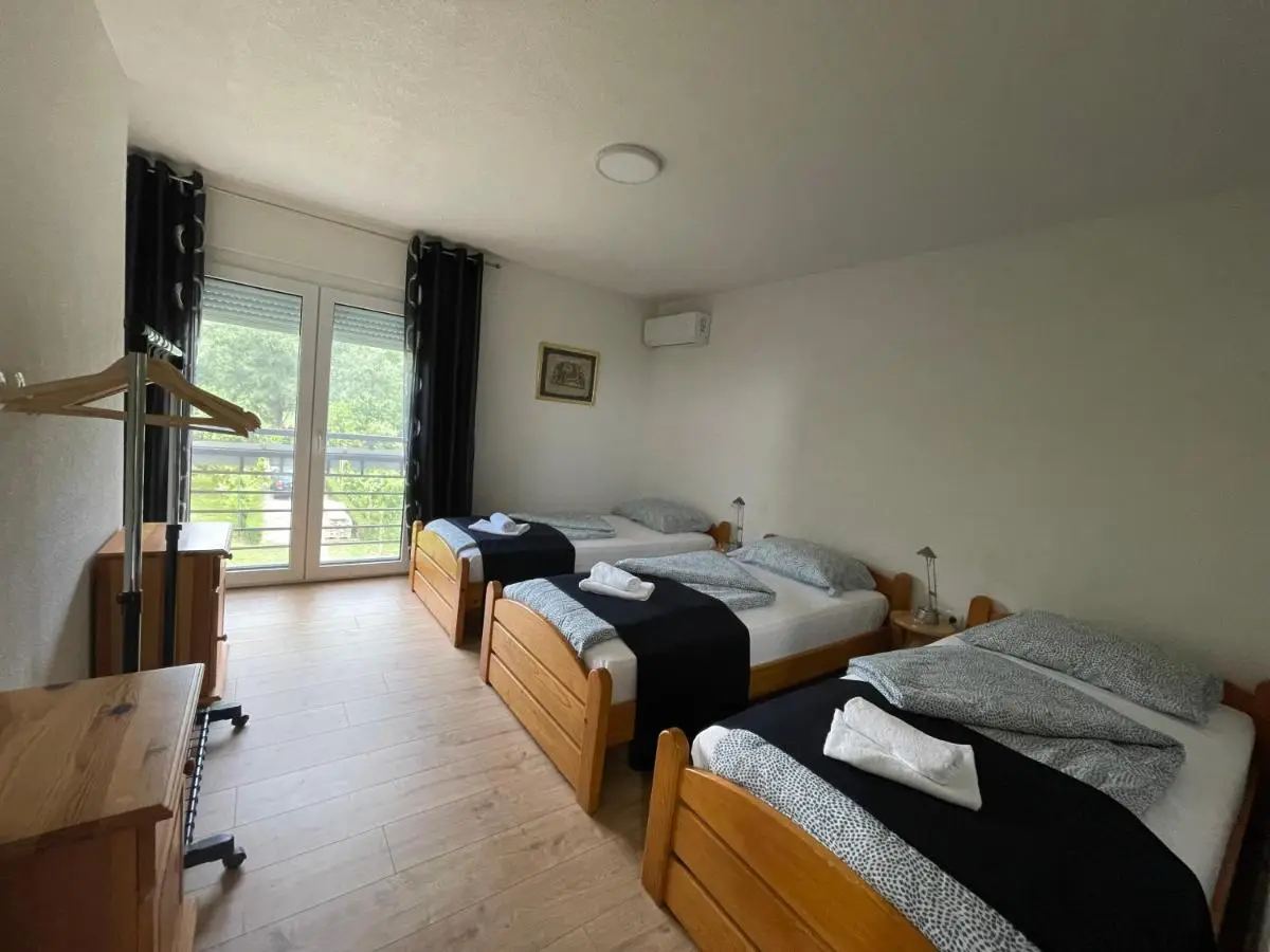Una Verde