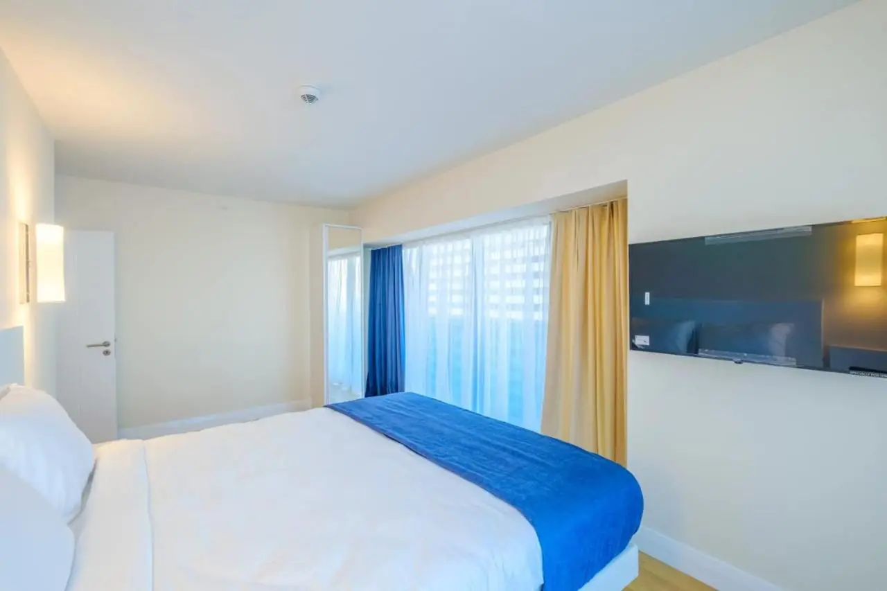 VIP HOTEL Sea view in batumi R
