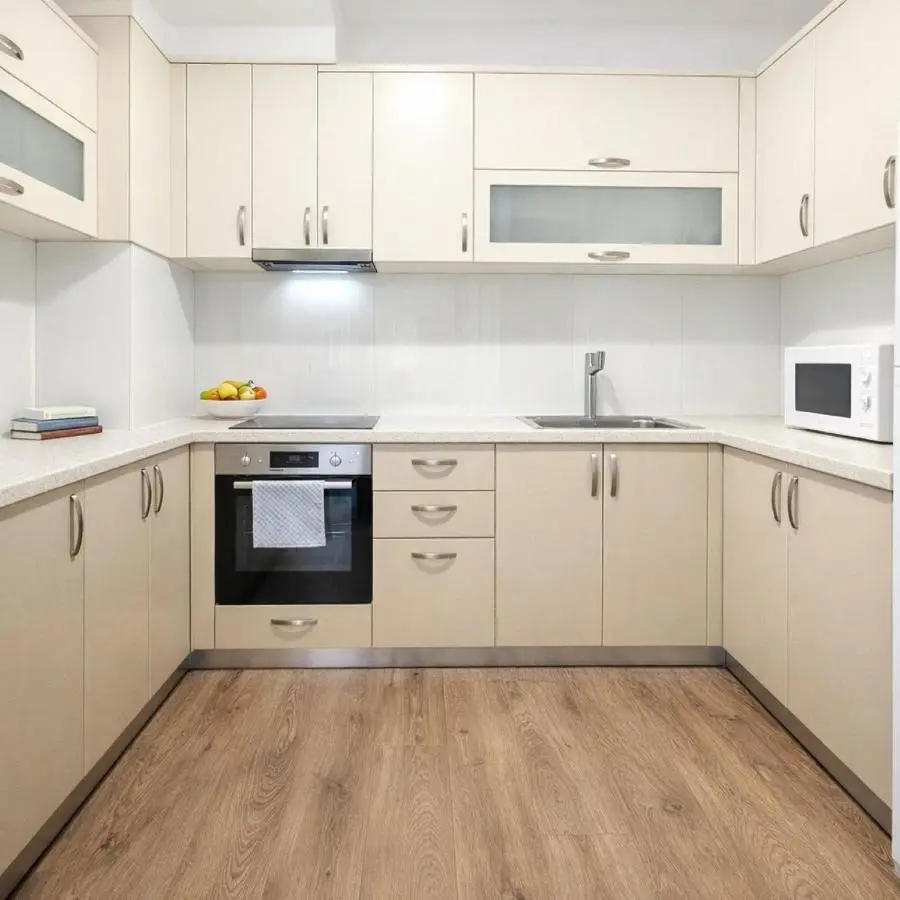Eni`s Apartments