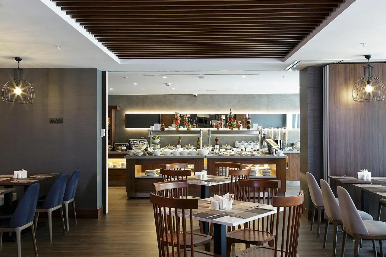 Bof Hotels Business