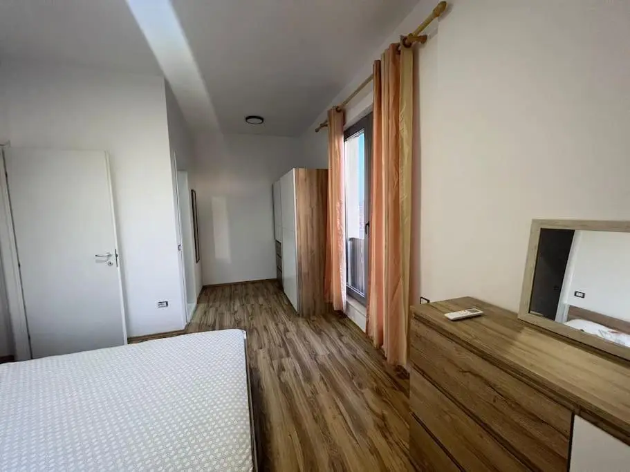 Thyamis Apartment