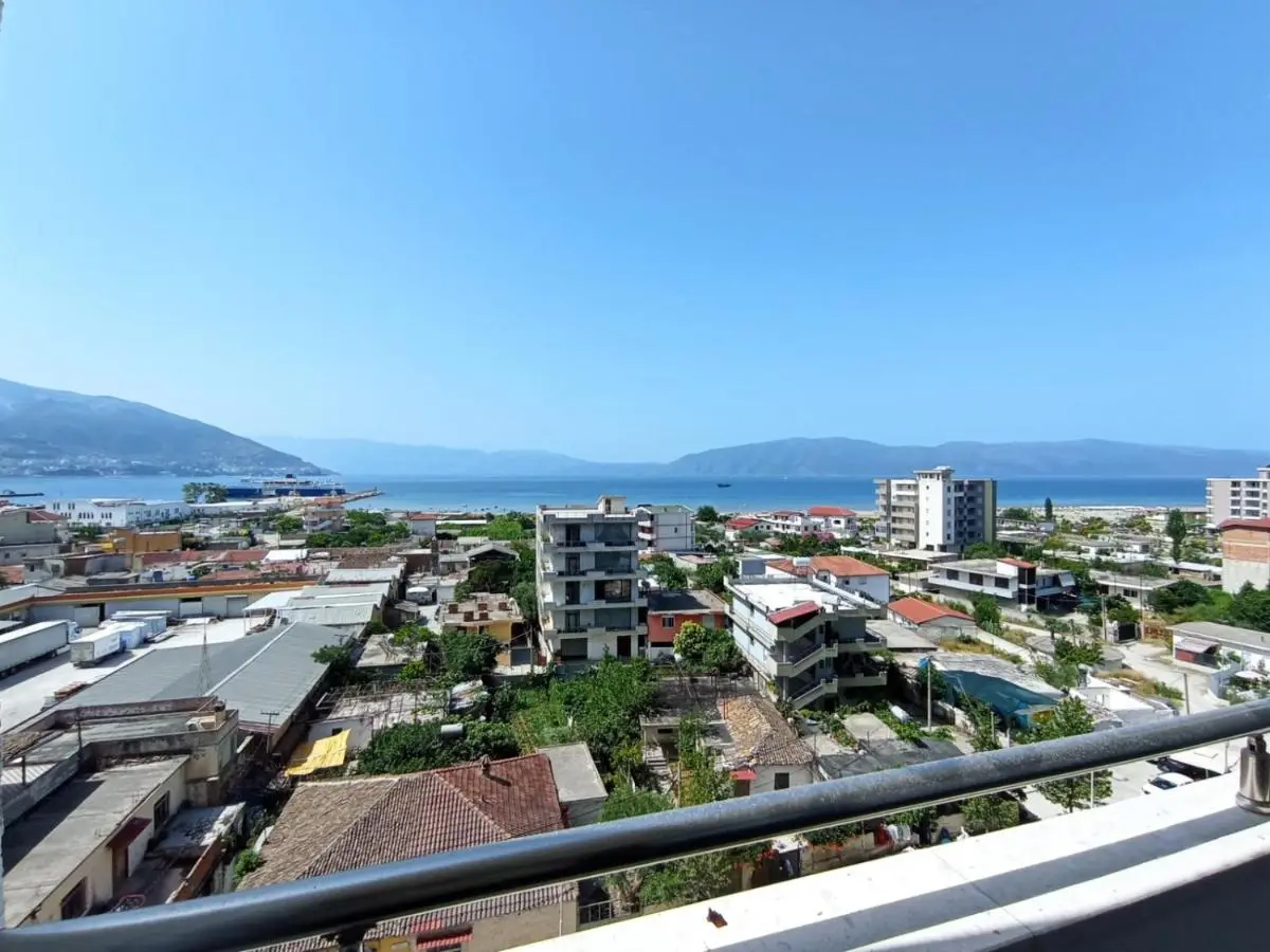 TreA Accomodations - Despacito Port Side