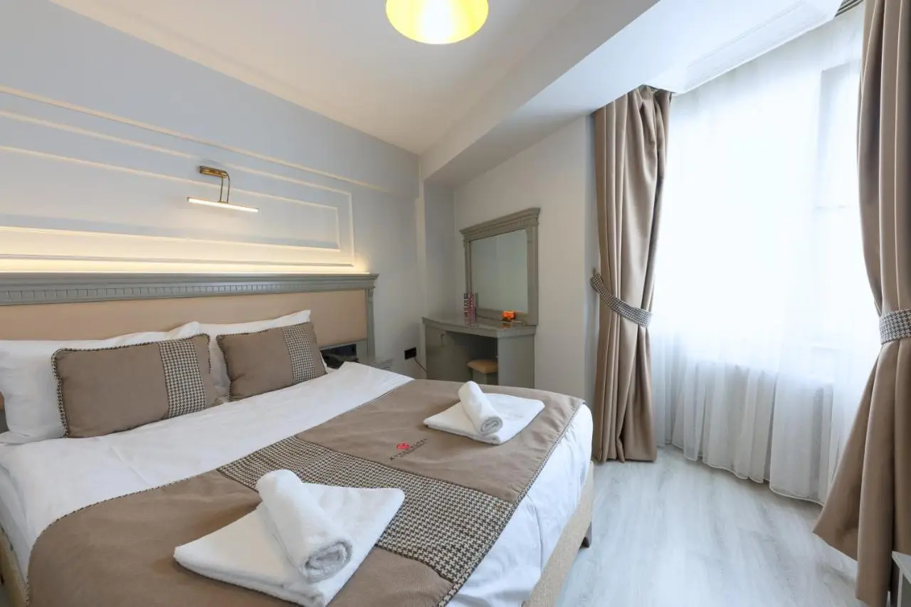 Kuran Hotel International