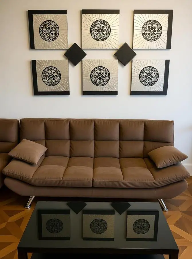 Spacious 2BR Apartment - Balcony & Prime Location