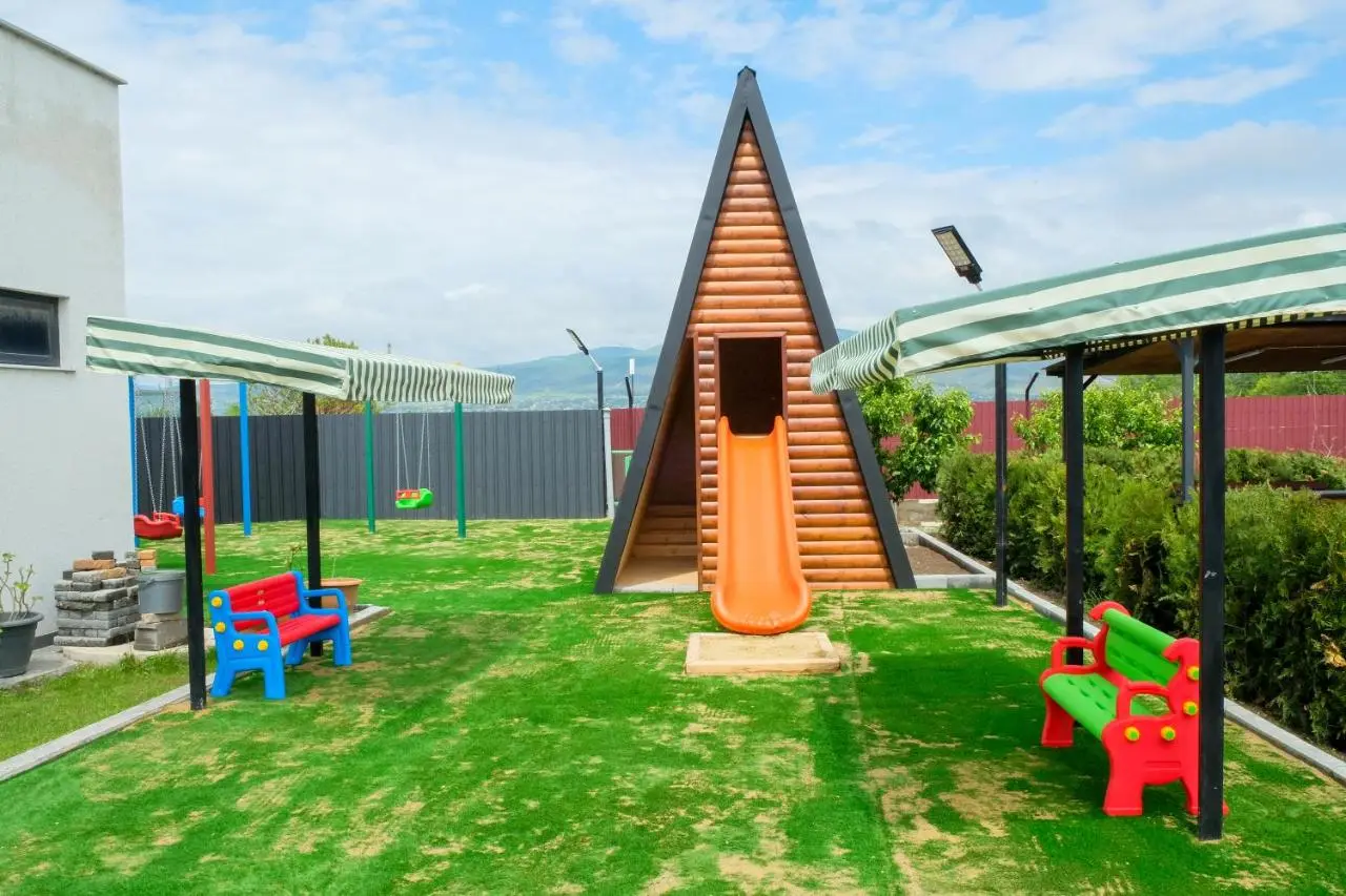 Tserovani Velada & Cottages