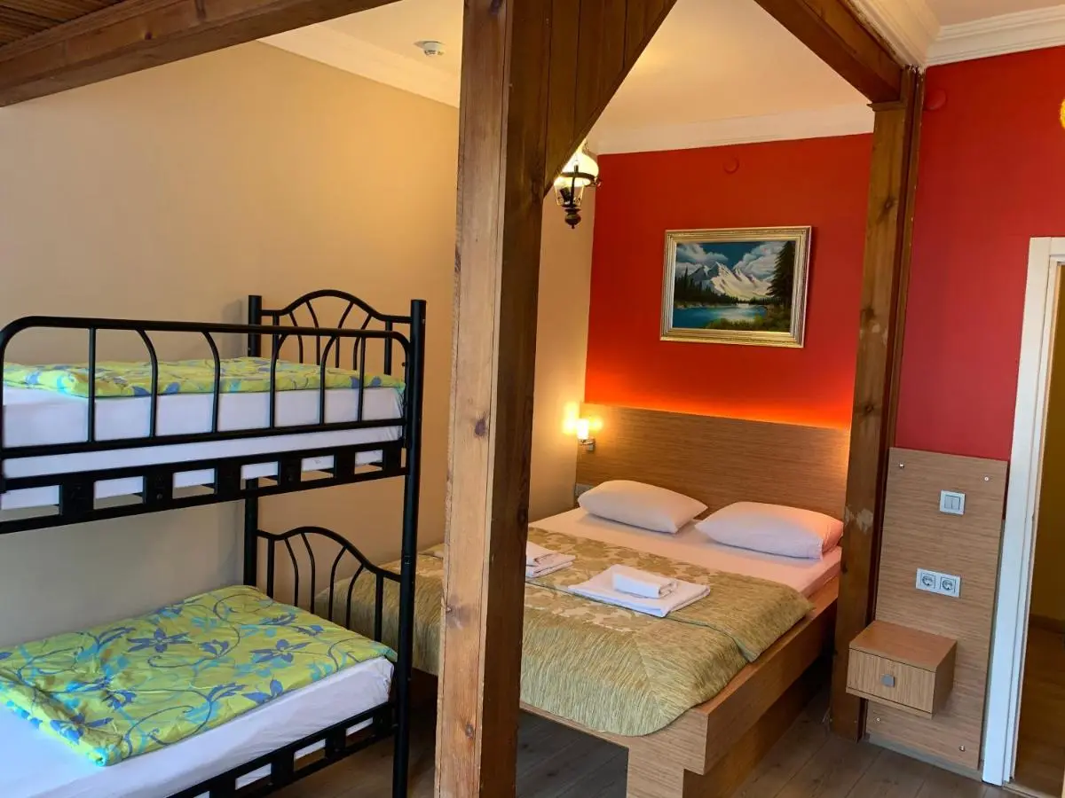 Antique Hostel