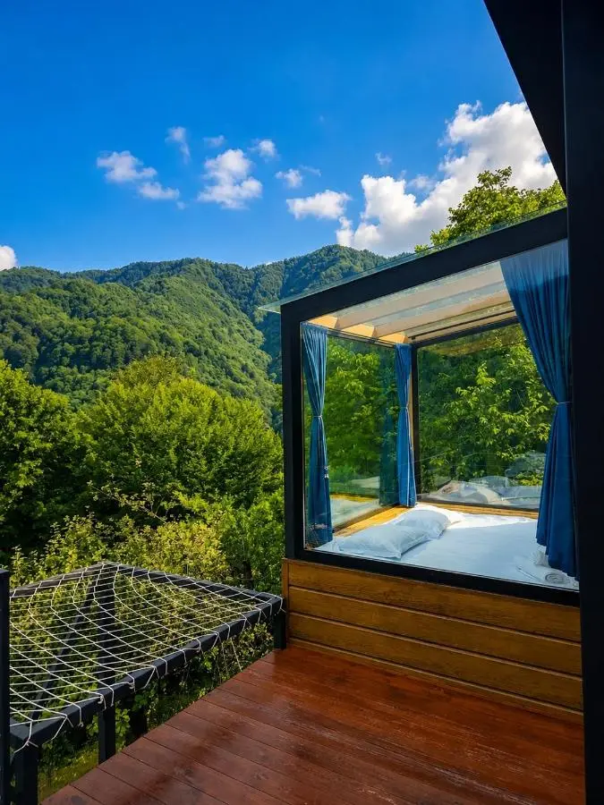 Hill House Merisi