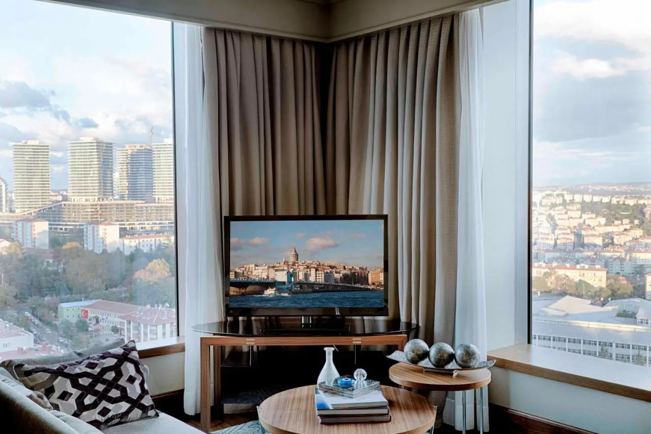 Renaissance Istanbul Polat Bosphorus Hotel