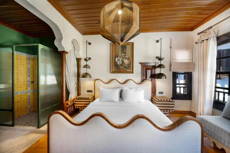 House 5 Hotel