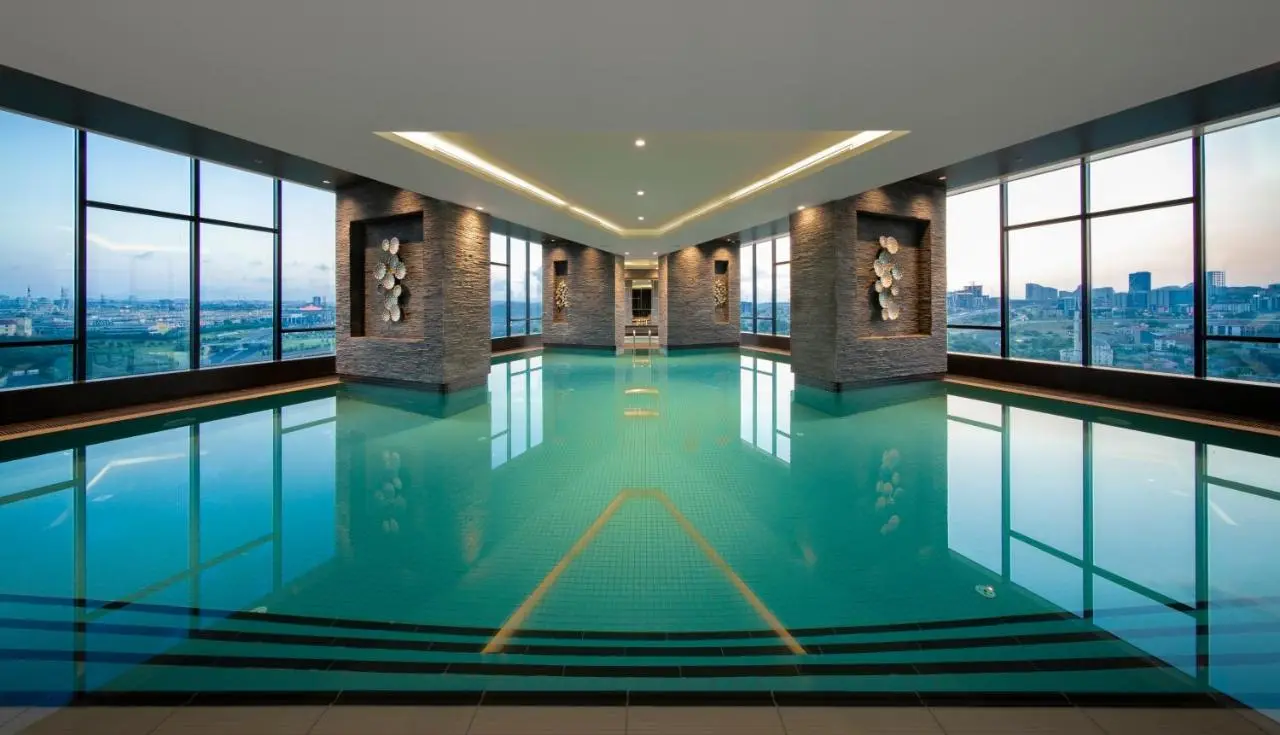 Centro Westside by Rotana