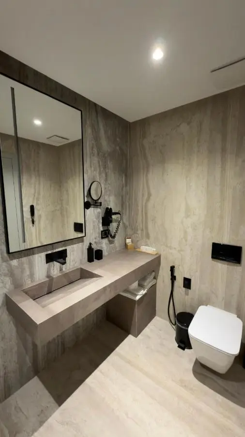AlYACHT Premium Hotel