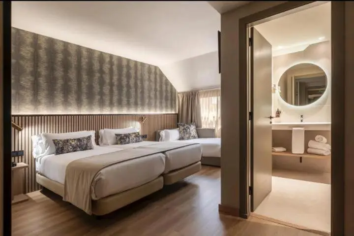 Ekm Hotel Russian Baku