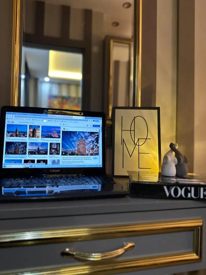 Taksim Larissa hotel suites