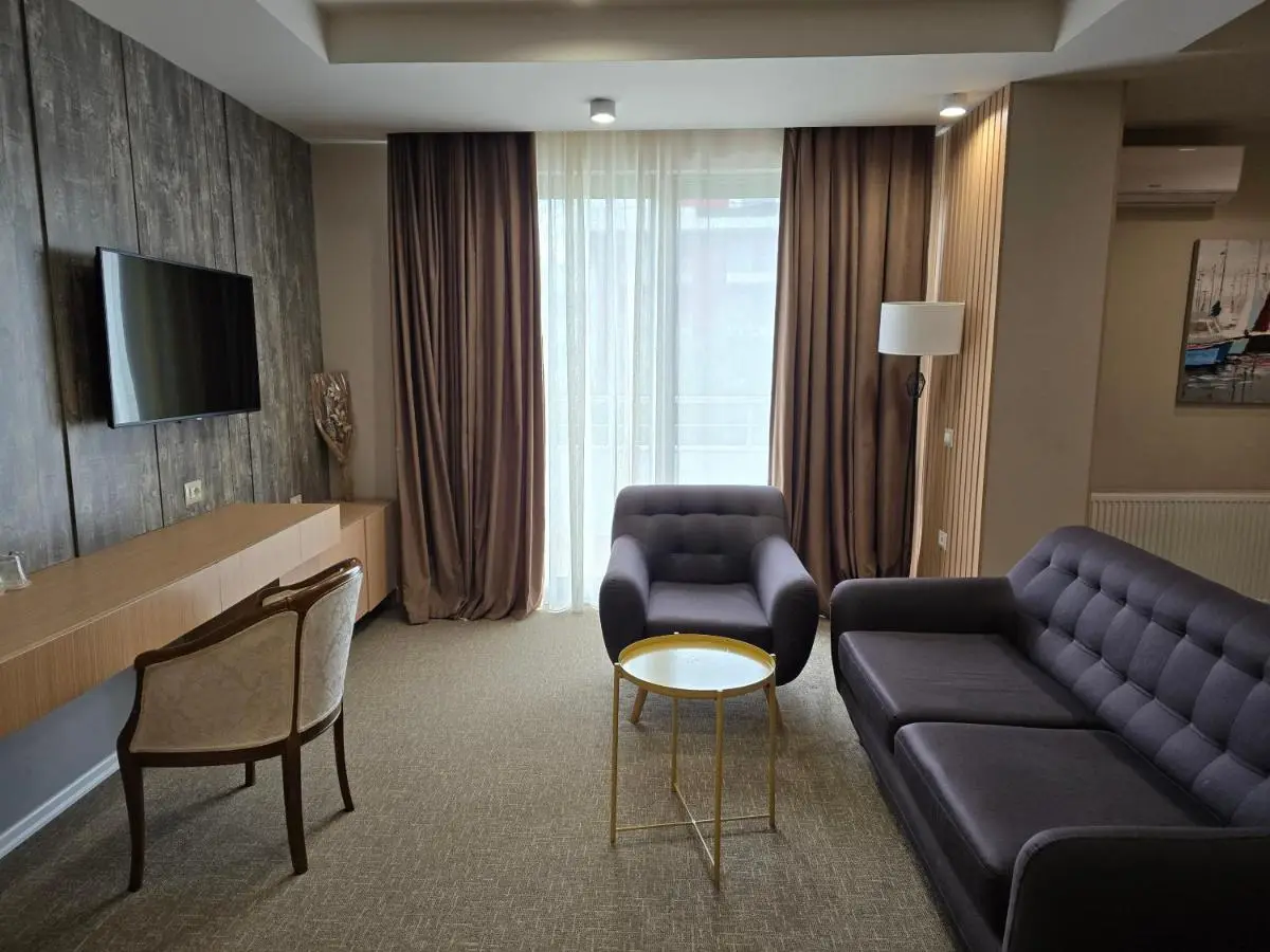 Perla Hotel