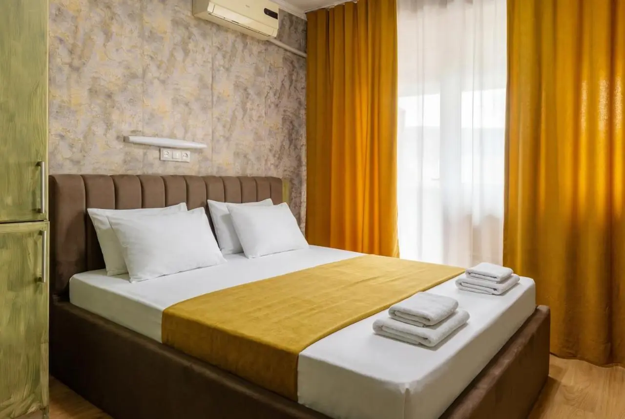 Hotel Tbilisi Central by Mgzavrebi