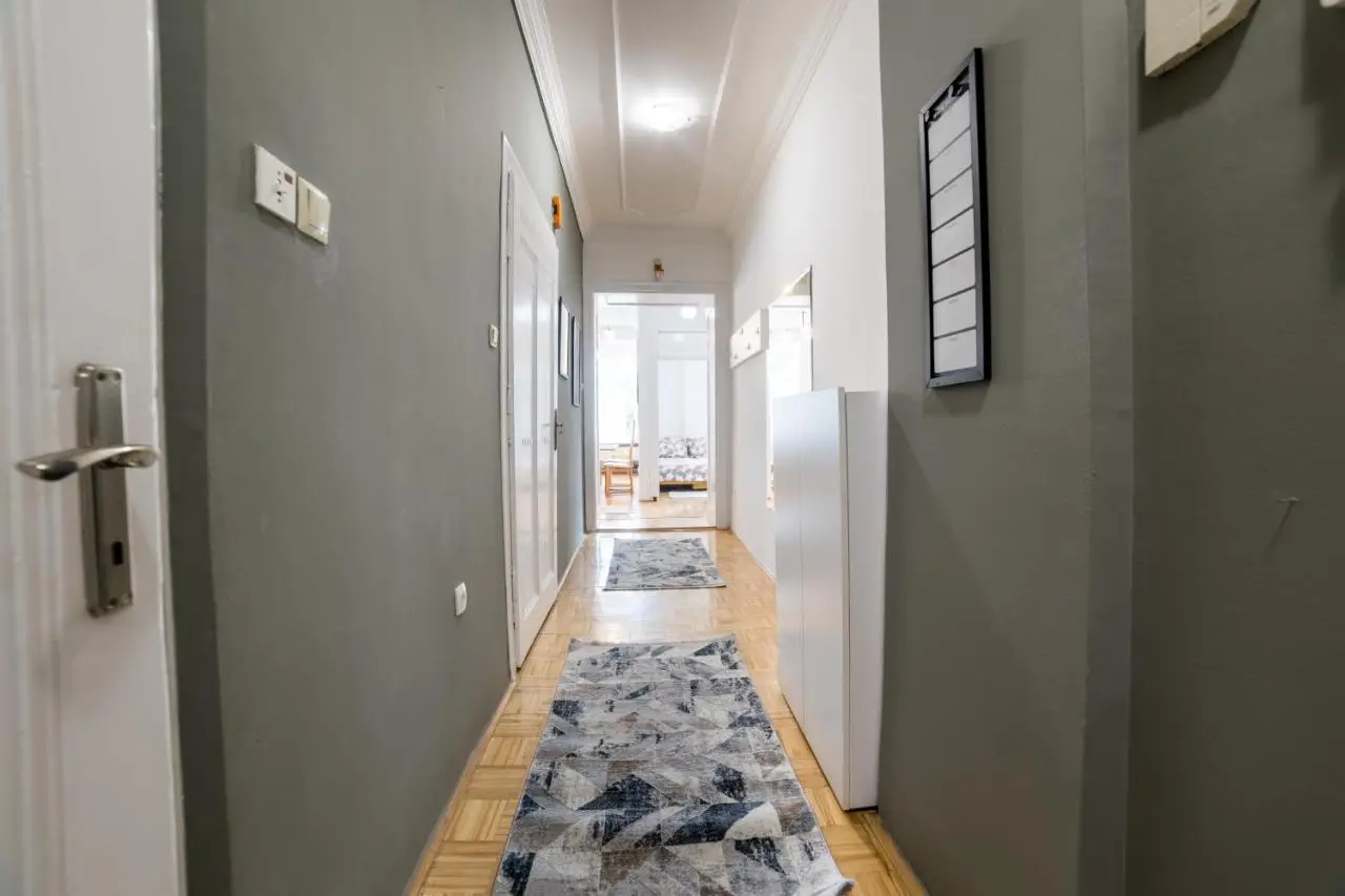 Urban Santiq City Center 3-bedroom apartment with balcony