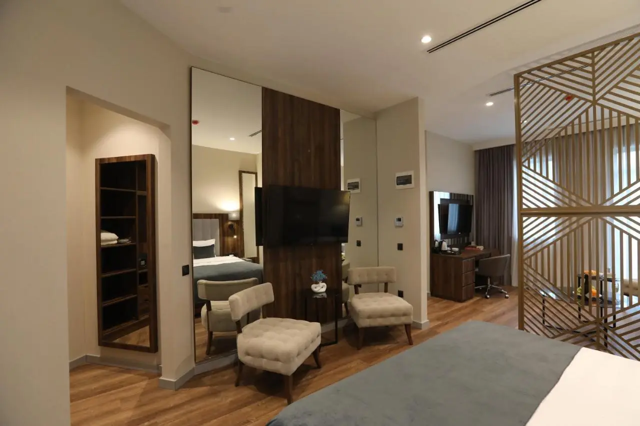 White Hill Hotel