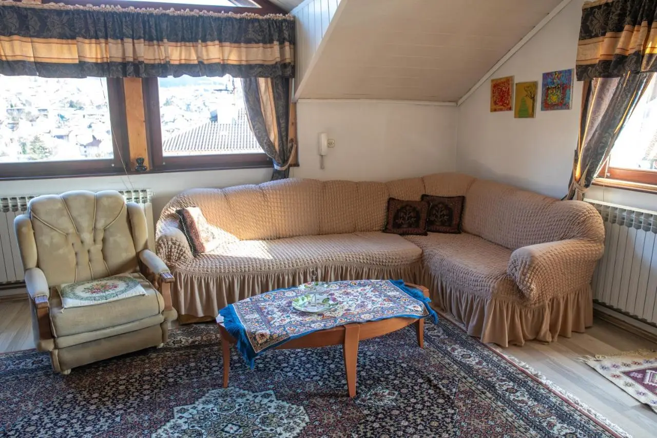 Guest House Fena