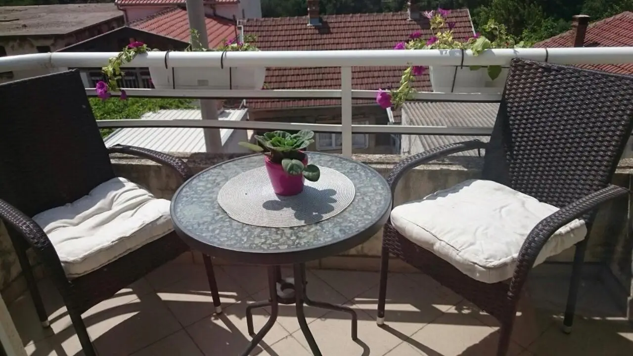 Apartments Thea