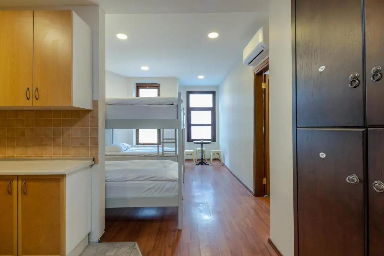 Sanat Hostel Taksim