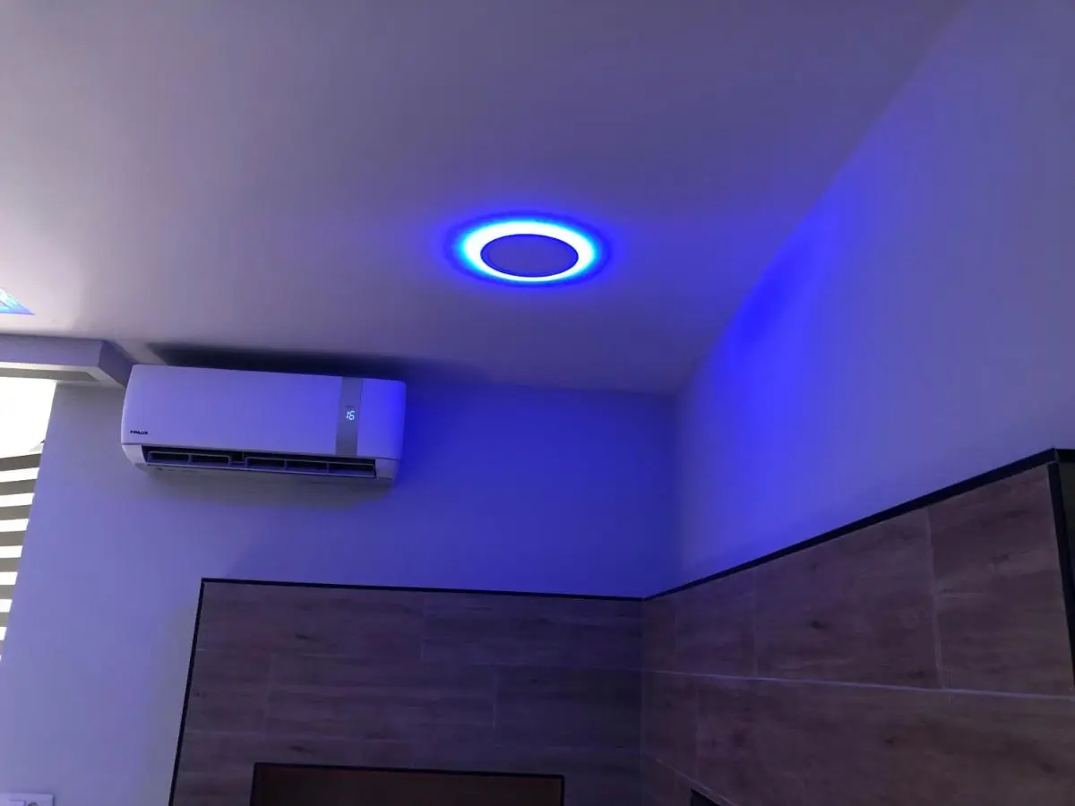 Deluxe Apartment In City Center