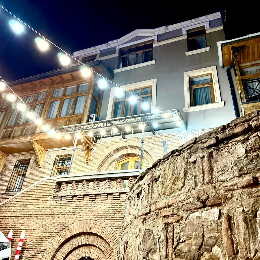Boutique Hotel Tbili
