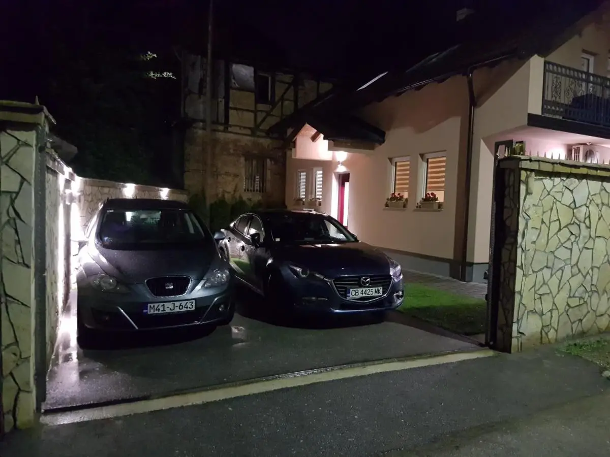 Apartment STARI LISAC