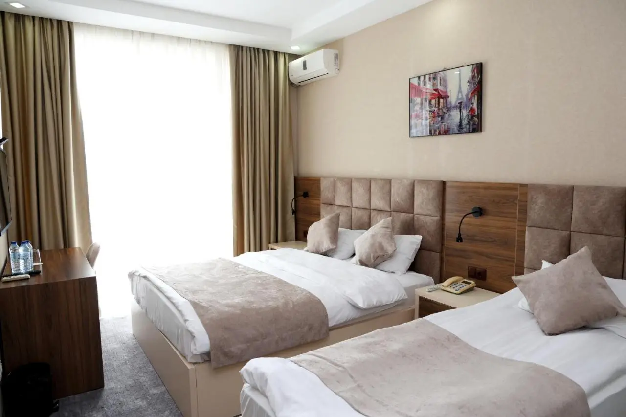 Aniko Hotel