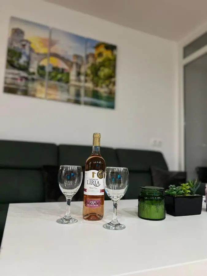 Apartment White Hill