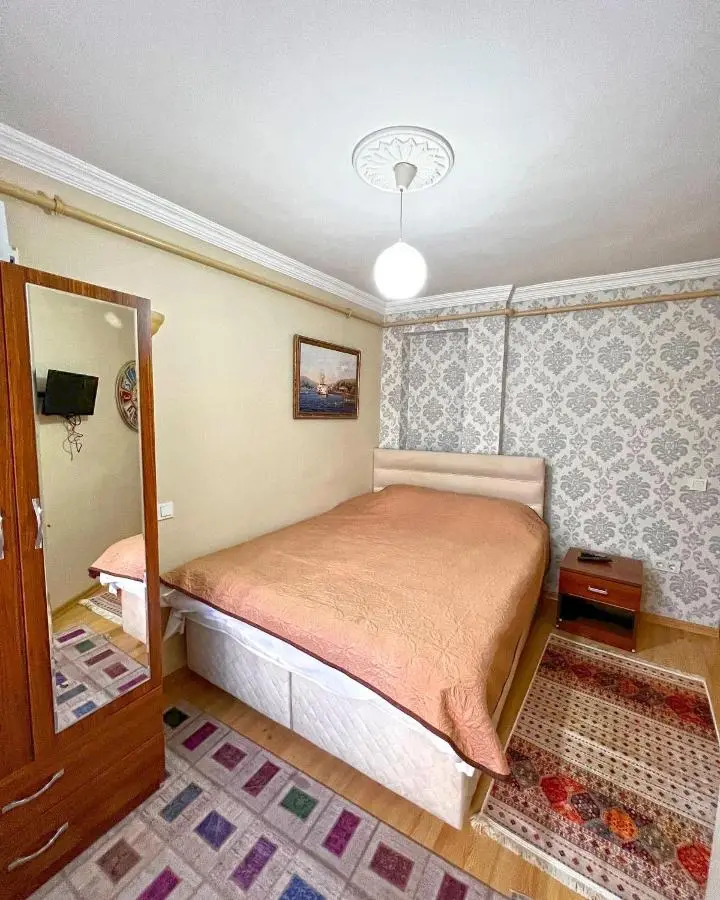 Green Life Apart Hotel