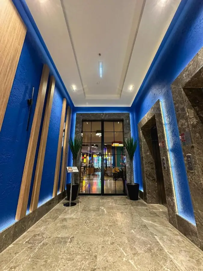 Axis Hotel