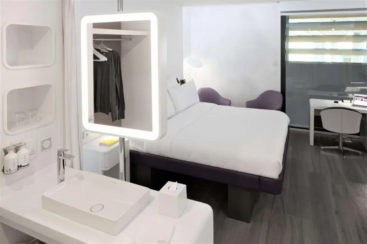 YOTELAIR Istanbul Airport, Duty free - International Transit area