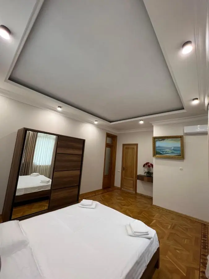 Green villa panorama