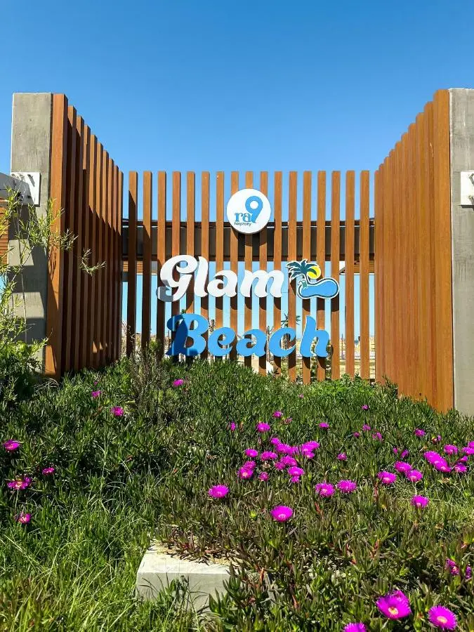 Glam Beach Resort