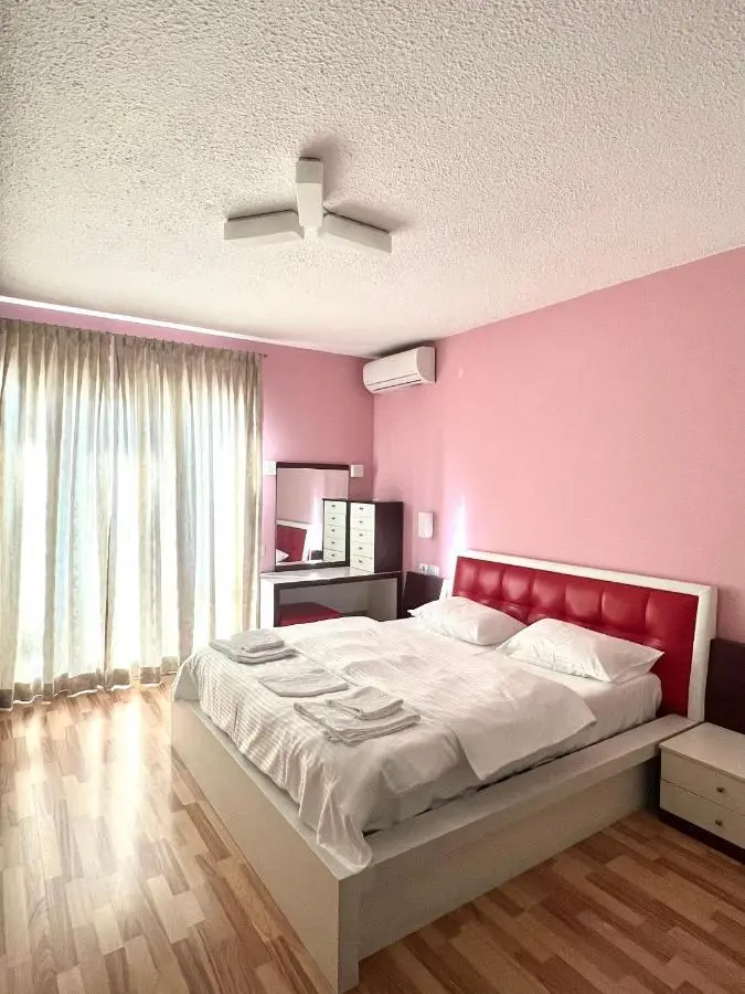 Rolling Apartment Tirana - Near Blloku